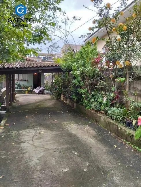 Foto 2 de Casa com 3 quartos à venda, 330m2 em Bela Vista, Osasco - SP