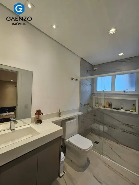 Foto 4 de Casa com 4 quartos à venda, 300m2 em Barueri - SP