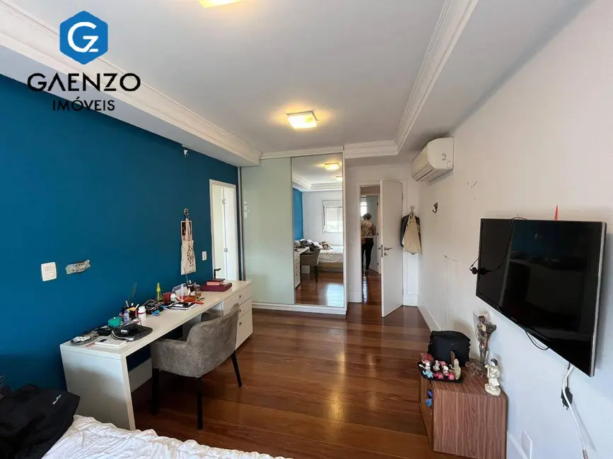 Foto 7 de Apartamento com 4 quartos à venda, 227m2 em Vila Yara, Osasco - SP