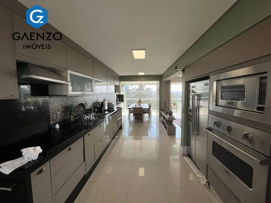 Foto 3 de Apartamento com 4 quartos à venda, 227m2 em Vila Yara, Osasco - SP