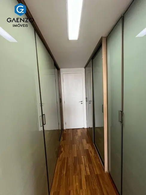 Foto 6 de Apartamento com 4 quartos à venda, 227m2 em Vila Yara, Osasco - SP