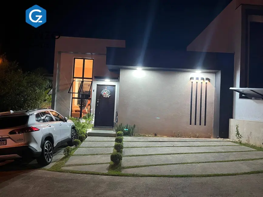 Casa de Condomínio com 3 quartos à venda, 207m2 em Loteamento Dinorá Rosa, Sorocaba - SP - imagem 2 Foto 2 de Casa de Condomínio com 3 quartos à venda, 207m2 em Loteamento Dinorá Rosa, Sorocaba - SP