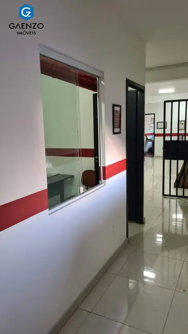 Sala Comercial à venda, 300m2 em Jardim das Flores, Osasco - SP - imagem 4 Foto 4 de Sala Comercial à venda, 300m2 em Jardim das Flores, Osasco - SP