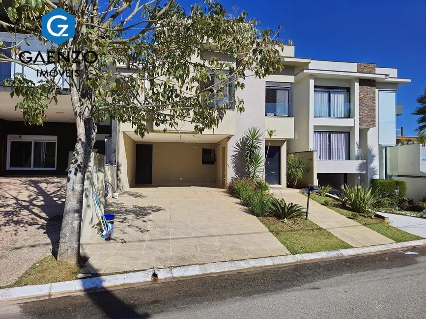 Foto 1 de Casa de Condomínio com 4 quartos à venda, 178m2 em Suru, Santana De Parnaiba - SP