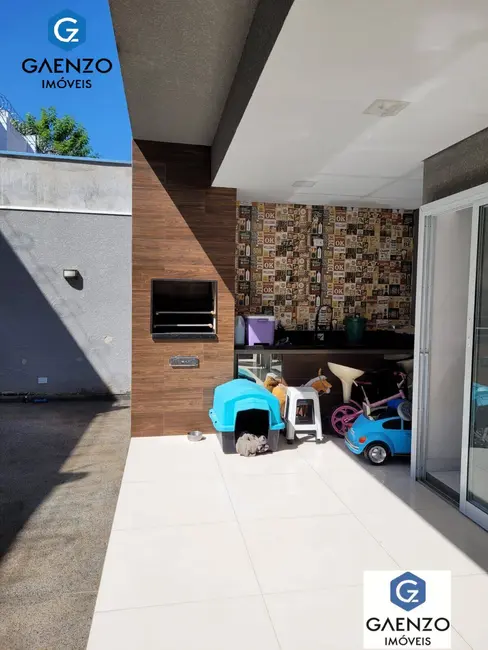 Foto 8 de Casa de Condomínio com 4 quartos à venda, 252m2 em Suru, Santana De Parnaiba - SP