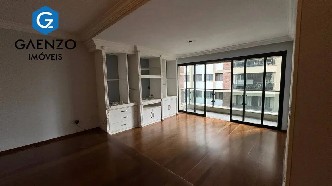 Foto 1 de Apartamento com 3 quartos para alugar, 168m2 em Barueri - SP