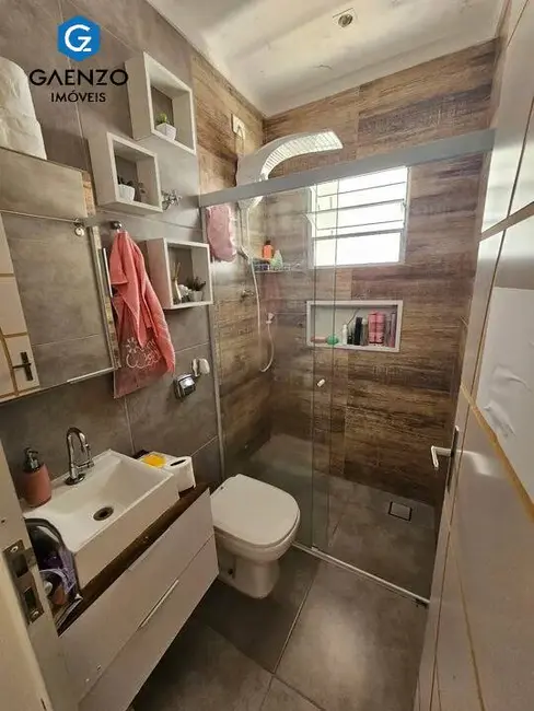 Casa com 2 quartos à venda, 125m2 em Santa Maria, Osasco - SP - imagem 4 Foto 4 de Casa com 2 quartos à venda, 125m2 em Santa Maria, Osasco - SP