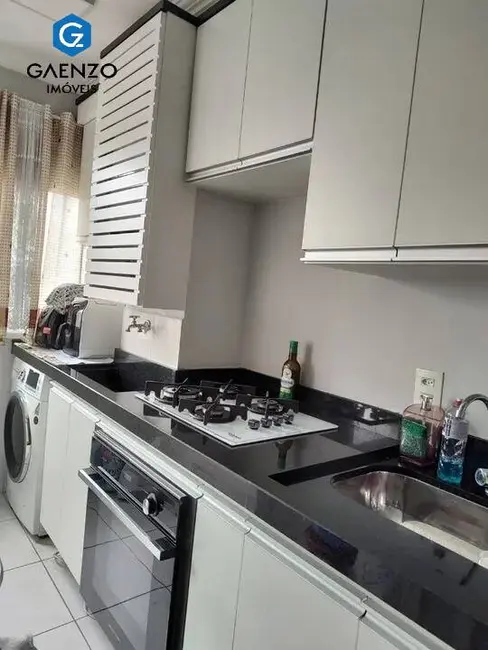 Apartamento com 2 quartos à venda, 49m2 em Jardim Roberto, Osasco - SP - imagem 6 Foto 6 de Apartamento com 2 quartos à venda, 49m2 em Jardim Roberto, Osasco - SP