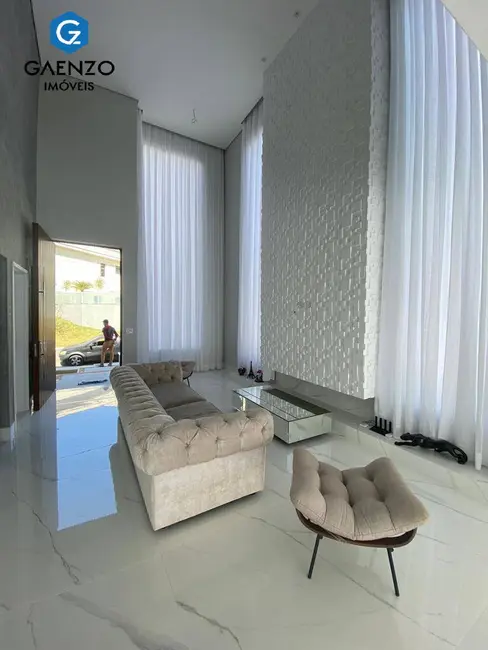 Foto 4 de Casa de Condomínio com 4 quartos à venda, 425m2 em Suru, Santana De Parnaiba - SP