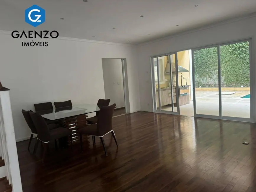 Casa de Condomínio com 5 quartos à venda e para alugar, 440m2 em Tamboré, Barueri - SP - imagem 6 Foto 6 de Casa de Condomínio com 5 quartos à venda e para alugar, 440m2 em Tamboré, Barueri - SP