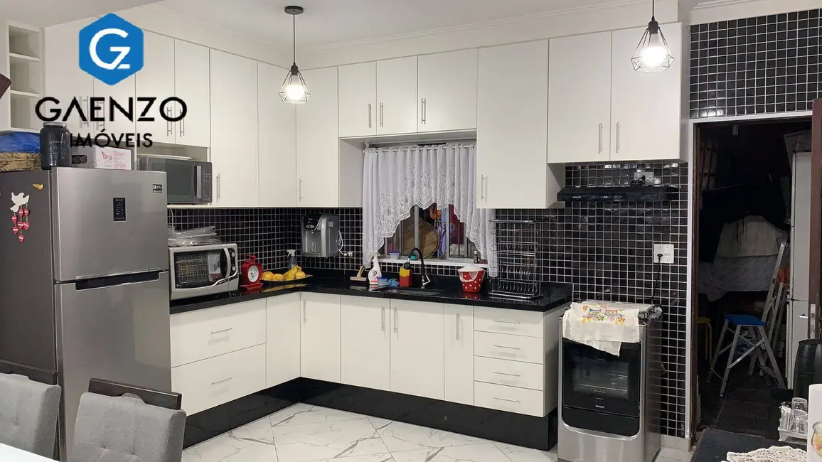 Casa com 3 quartos à venda, 140m2 em Novo Osasco, Osasco - SP - imagem 3 Foto 3 de Casa com 3 quartos à venda, 140m2 em Novo Osasco, Osasco - SP
