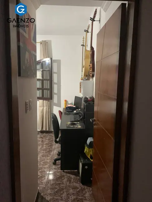 Casa com 3 quartos à venda, 140m2 em Novo Osasco, Osasco - SP - imagem 8 Foto 8 de Casa com 3 quartos à venda, 140m2 em Novo Osasco, Osasco - SP