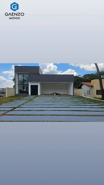 Foto 1 de Casa de Condomínio com 2 quartos à venda, 450m2 em Pardinho - SP