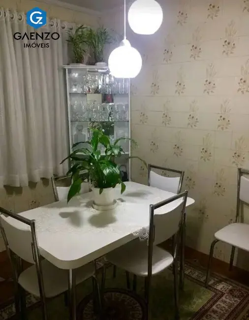Casa com 2 quartos à venda, 260m2 em Cidade das Flores, Osasco - SP - imagem 5 Foto 5 de Casa com 2 quartos à venda, 260m2 em Cidade das Flores, Osasco - SP