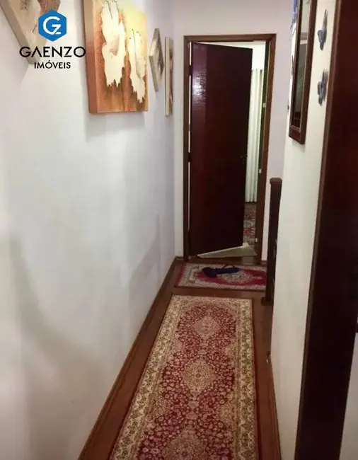 Casa com 2 quartos à venda, 260m2 em Cidade das Flores, Osasco - SP - imagem 4 Foto 4 de Casa com 2 quartos à venda, 260m2 em Cidade das Flores, Osasco - SP