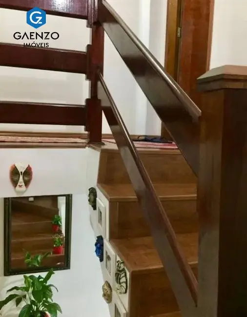 Casa com 2 quartos à venda, 260m2 em Cidade das Flores, Osasco - SP - imagem 6 Foto 6 de Casa com 2 quartos à venda, 260m2 em Cidade das Flores, Osasco - SP