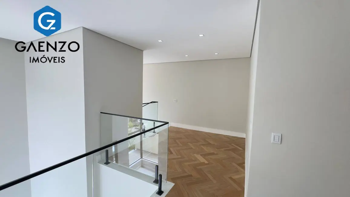 Foto 3 de Casa de Condomínio com 3 quartos à venda, 384m2 em Barueri - SP