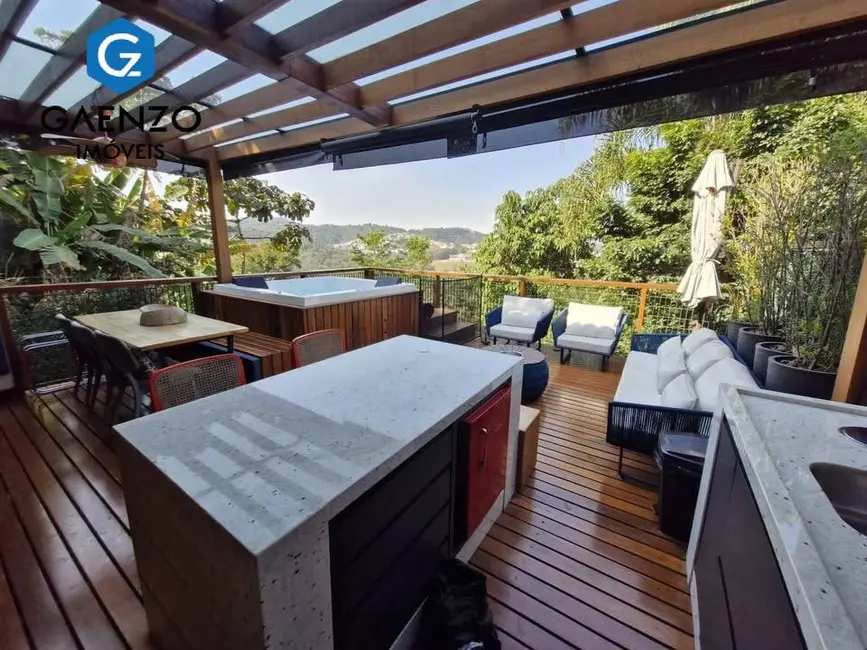 Foto 2 de Casa com 3 quartos à venda, 200m2 em Alphaville, Santana De Parnaiba - SP