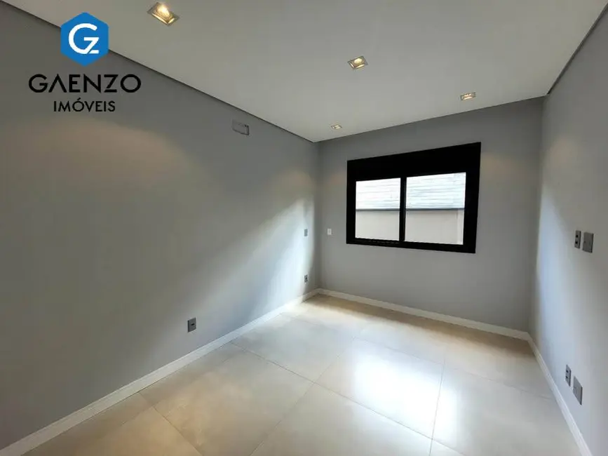 Foto 3 de Casa de Condomínio com 4 quartos à venda, 438m2 em Colinas da Anhangüera, Santana De Parnaiba - SP