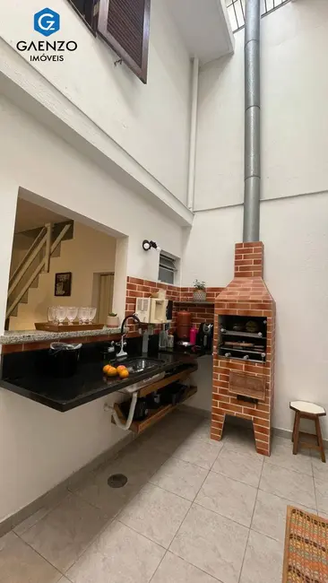 Foto 2 de Sobrado com 3 quartos à venda, 150m2 em Jardim Roberto, Osasco - SP