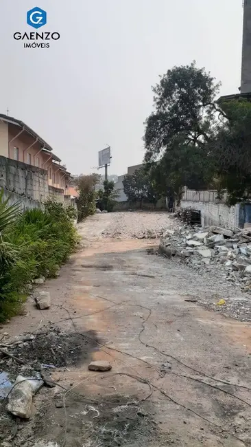 Foto 2 de Terreno / Lote à venda, 979m2 em Conceição, Osasco - SP