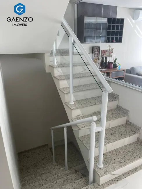 Foto 5 de Sobrado com 3 quartos à venda, 201m2 em Bela Vista, Osasco - SP