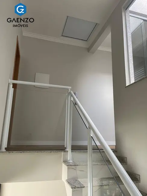 Foto 4 de Sobrado com 3 quartos à venda, 201m2 em Bela Vista, Osasco - SP