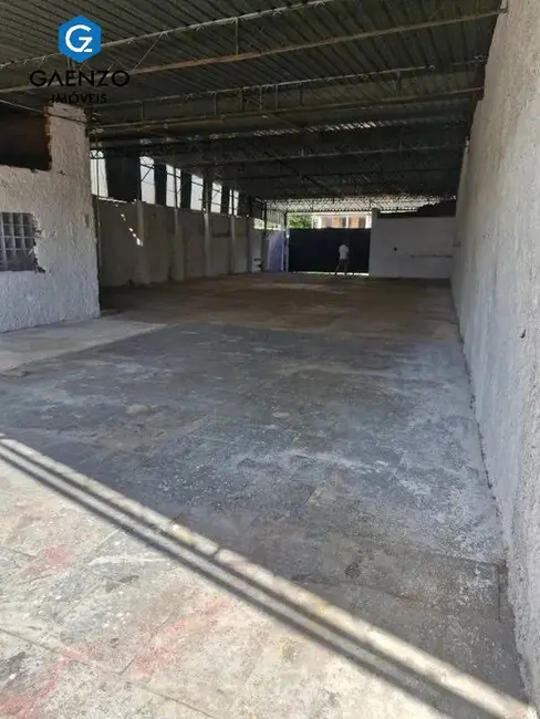 Armazém / Galpão à venda, 374m2 em Jardim das Flores, Osasco - SP - imagem 6 Foto 6 de Armazém / Galpão à venda, 374m2 em Jardim das Flores, Osasco - SP