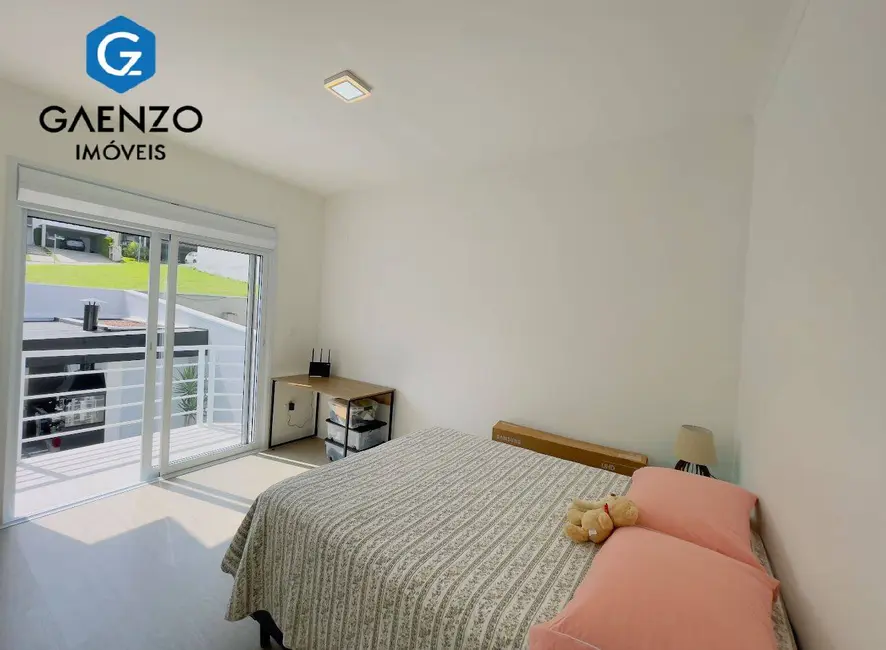 Foto 7 de Casa de Condomínio com 3 quartos à venda, 360m2 em Alphaville, Santana De Parnaiba - SP