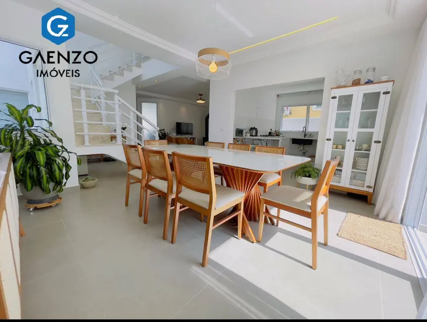 Foto 1 de Casa de Condomínio com 3 quartos à venda, 360m2 em Alphaville, Santana De Parnaiba - SP