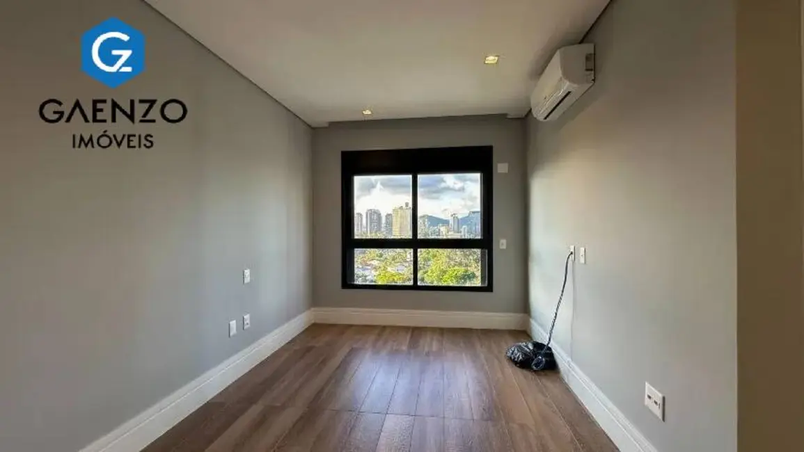 Foto 2 de Apartamento com 4 quartos à venda, 344m2 em Barueri - SP