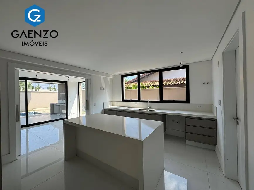 Foto 6 de Casa de Condomínio com 4 quartos à venda, 560m2 em Alphaville Residencial Um, Barueri - SP