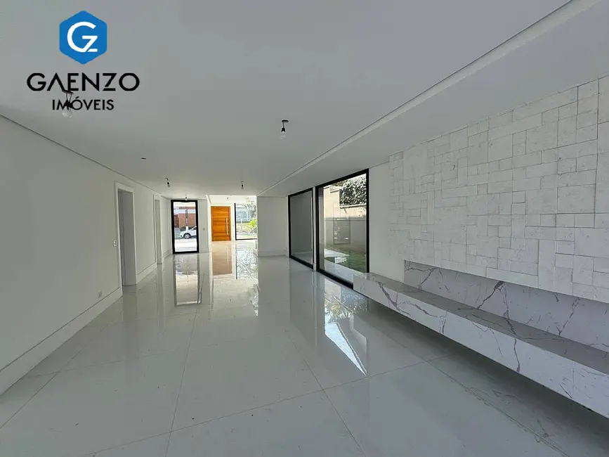 Foto 4 de Casa de Condomínio com 4 quartos à venda, 560m2 em Alphaville Residencial Um, Barueri - SP