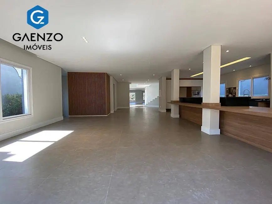 Foto 3 de Casa de Condomínio com 4 quartos à venda e para alugar, 650m2 em Alphaville Residencial Zero, Barueri - SP