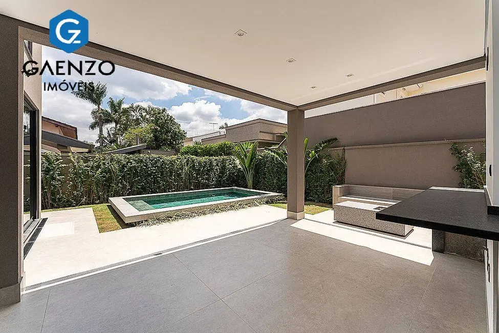 Foto 3 de Casa de Condomínio com 4 quartos à venda, 360m2 em Alphaville, Santana De Parnaiba - SP