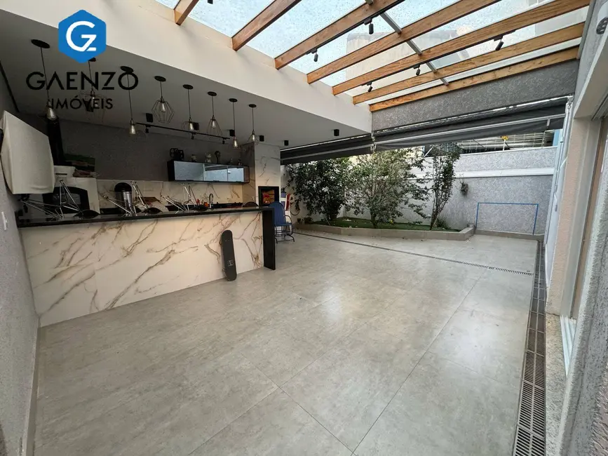 Foto 1 de Sobrado com 3 quartos à venda, 322m2 em Adalgisa, Osasco - SP