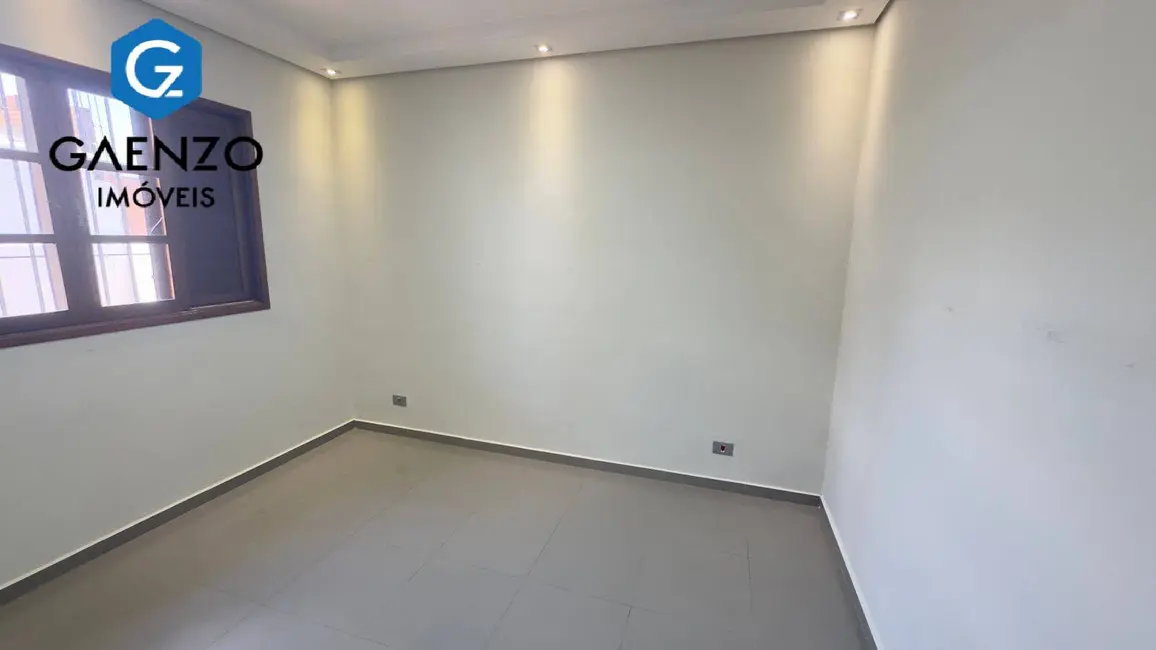 Foto 3 de Casa com 3 quartos à venda, 125m2 em Osasco - SP