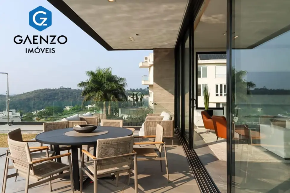 Foto 3 de Casa de Condomínio com 4 quartos à venda, 500m2 em Alphaville Residencial Um, Barueri - SP