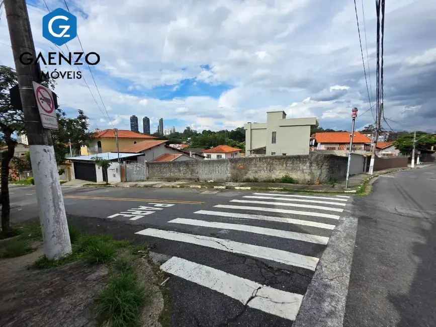 Foto 4 de Terreno / Lote à venda, 300m2 em Umuarama, Osasco - SP