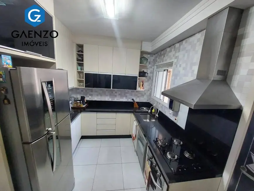Foto 4 de Apartamento com 3 quartos à venda, 105m2 em Jardim Tupanci, Barueri - SP
