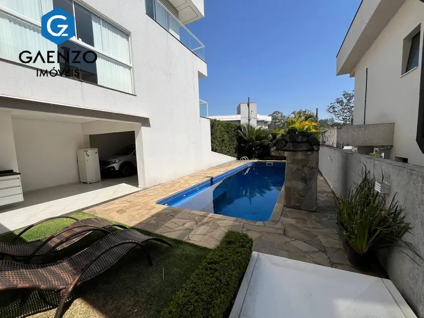 Foto 5 de Casa de Condomínio com 4 quartos à venda, 420m2 em Suru, Santana De Parnaiba - SP