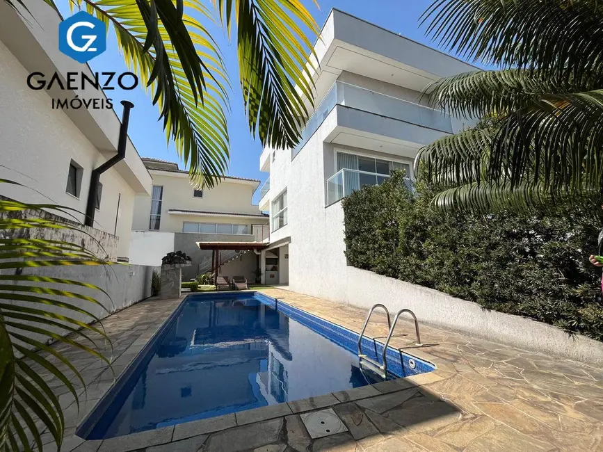 Foto 3 de Casa de Condomínio com 4 quartos à venda, 420m2 em Suru, Santana De Parnaiba - SP