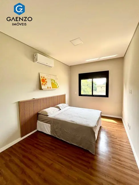 Foto 8 de Casa de Condomínio com 4 quartos à venda, 420m2 em Quintas do Ingaí, Santana De Parnaiba - SP