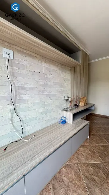 Apartamento com 2 quartos à venda, 52m2 em Quitaúna, Osasco - SP - imagem 3 Foto 3 de Apartamento com 2 quartos à venda, 52m2 em Quitaúna, Osasco - SP