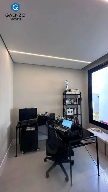 Foto 4 de Casa de Condomínio com 4 quartos à venda, 380m2 em Alphaville, Santana De Parnaiba - SP