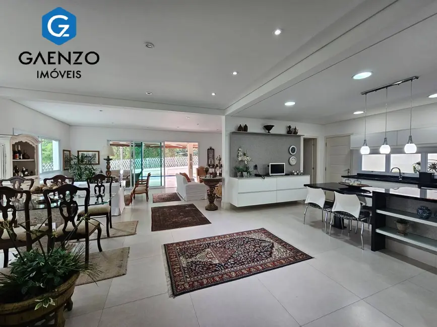 Foto 2 de Casa de Condomínio com 5 quartos à venda, 391m2 em Centro, Santana De Parnaiba - SP