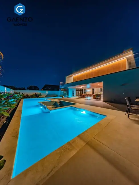 Foto 7 de Casa de Condomínio com 5 quartos à venda, 668m2 em Jardim do Golf I, Jandira - SP