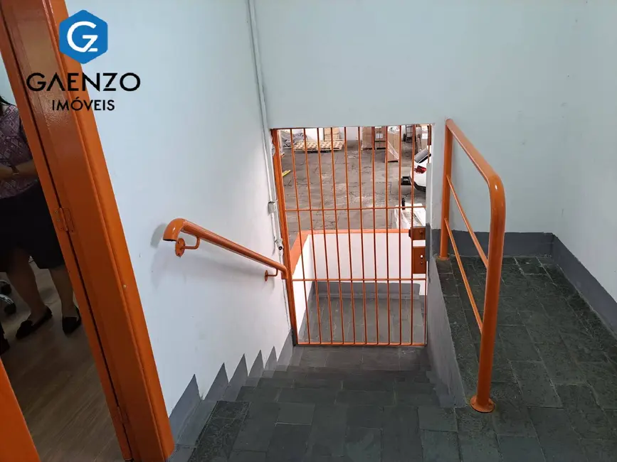 Foto 9 de Armazém / Galpão à venda, 600m2 em Piratininga, Osasco - SP