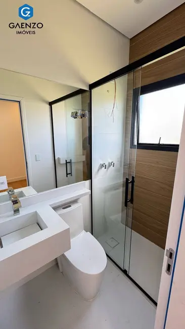 Foto 5 de Casa de Condomínio com 3 quartos à venda, 187m2 em Chácara Jaguari (Fazendinha), Santana De Parnaiba - SP