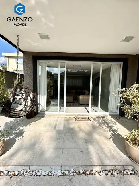 Foto 7 de Casa de Condomínio com 3 quartos à venda, 420m2 em Tamboré, Santana De Parnaiba - SP